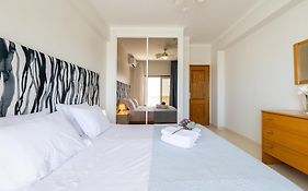 Casa Azul 1 - Senhora Da Rocha, Algarve